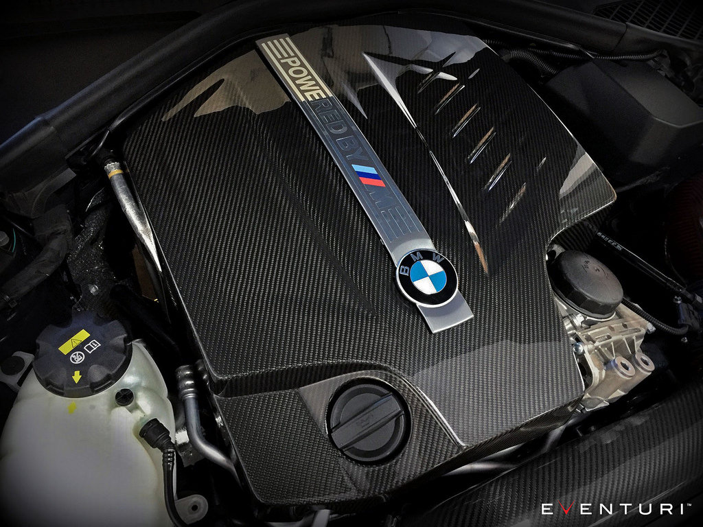EVENTURI BMW M2 Carbon Motor Abdeckung